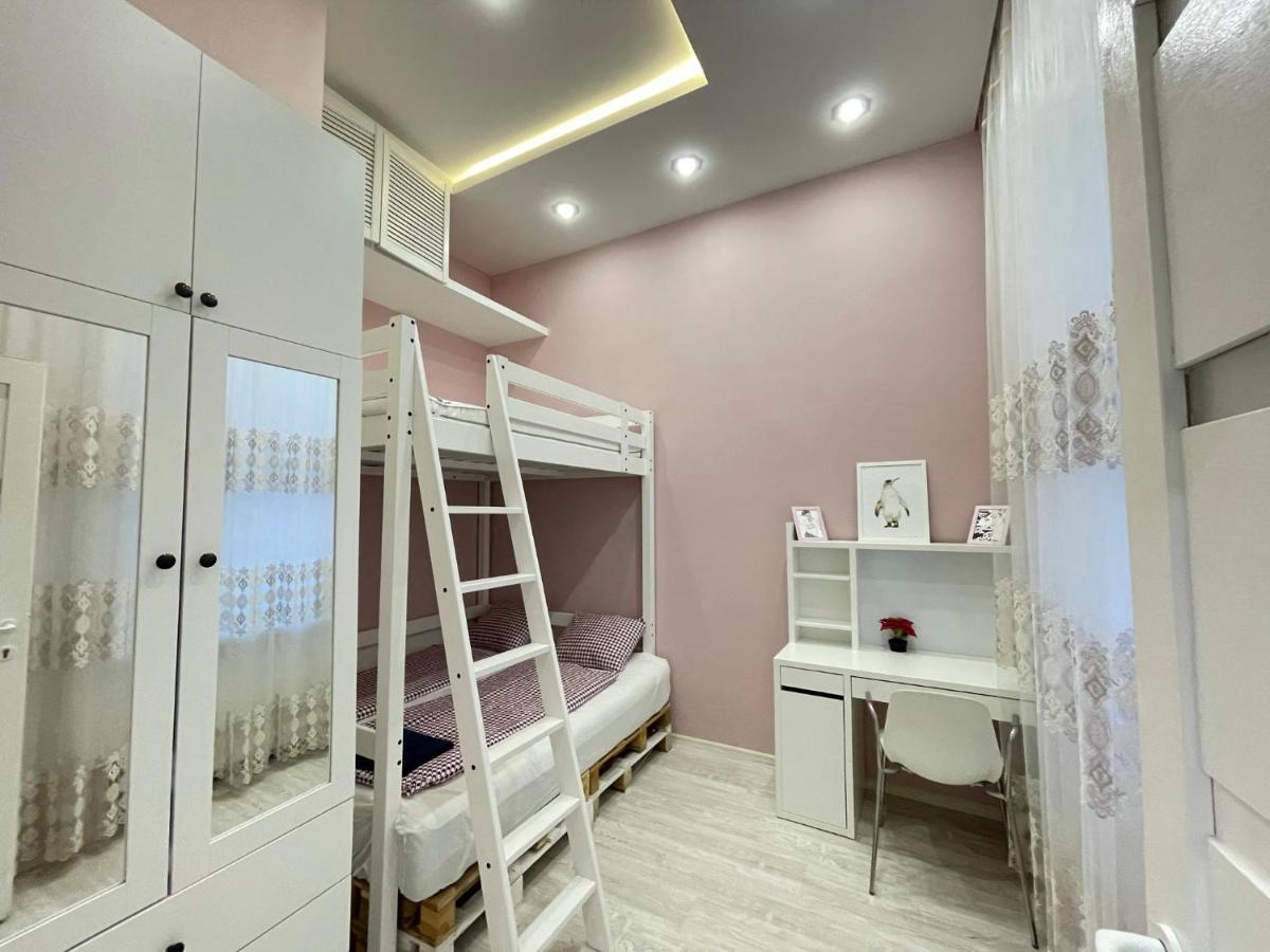 Deluxe Sapphire Residency - 4 Bedrooms Budapest Exterior photo